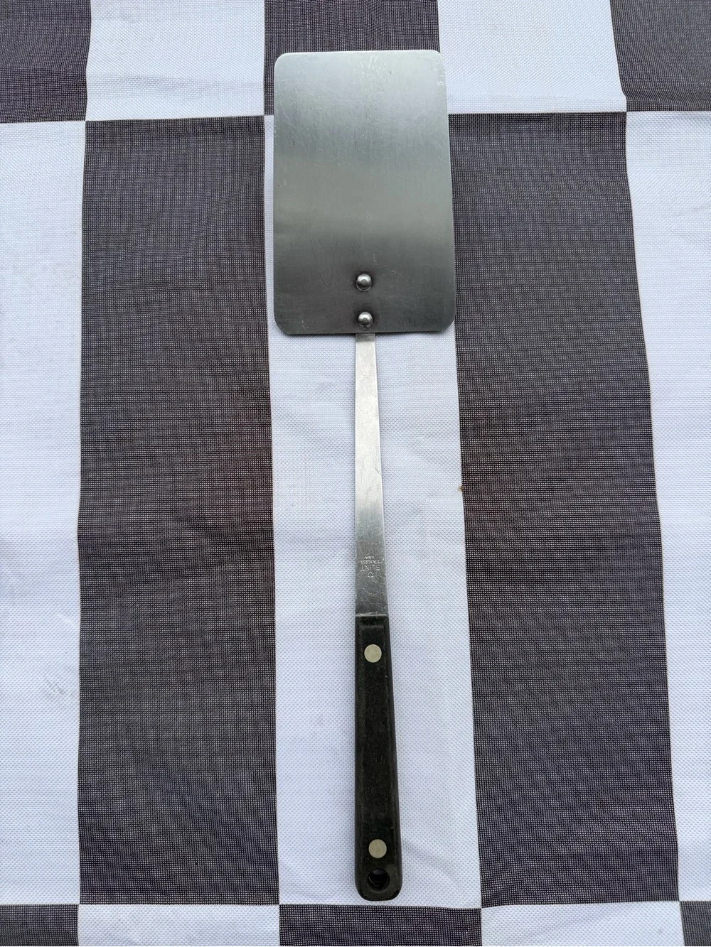 Vtg FLINT Arrowhead SPATULA USA Black Handle Stainless 13 3/4